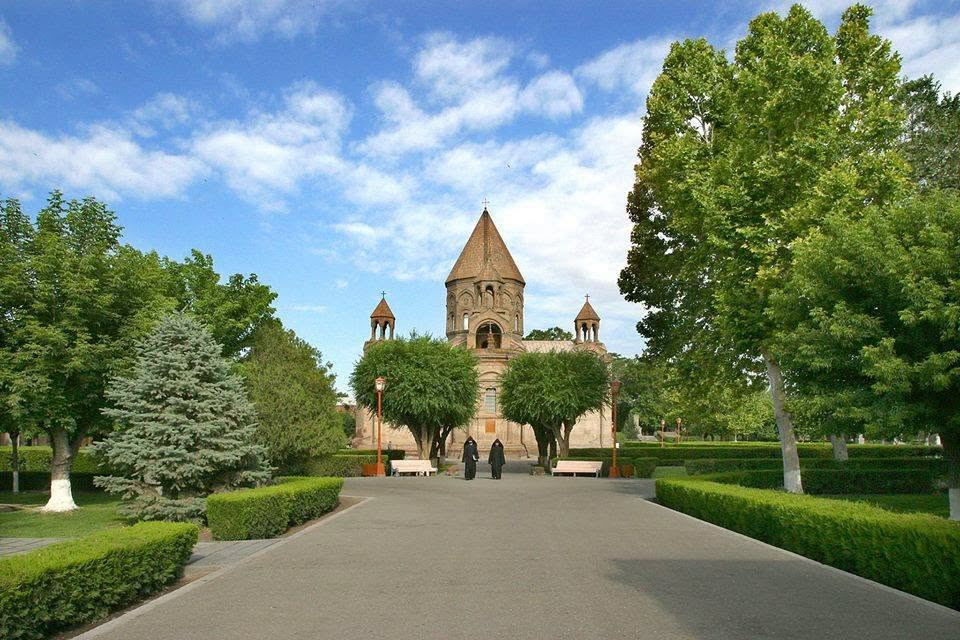 Ամենայն Հայոց Կաթողիկոսի հայրապետական տնօրինությամբ կատարվել են եկեղեցականների նոր նշանակումներ