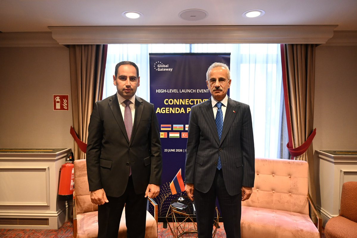 Դավիթ Խուդաթյանը և Աբդուլքադիր Ուրալօղլուն քննարկել են երկաթուղային և ճանապարհային կապերի վերականգնմանն ուղղված ջանքերը
