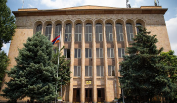 ՍԴ-ում մեկնարկել է ԱԺ  ընտրությունների արդյունքներն ամփոփելու մասին որոշման հետ կապված վեճի քննությունը. ուղիղ