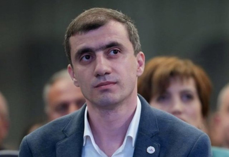 Լո՞ւրջ եք ասում, ստորգետնյա անցումներում բարեկարգմանը խանգարող միակ բանը հերոսների որմնանկարնե՞րն էին․ Մեսրոպ Առաքելյան