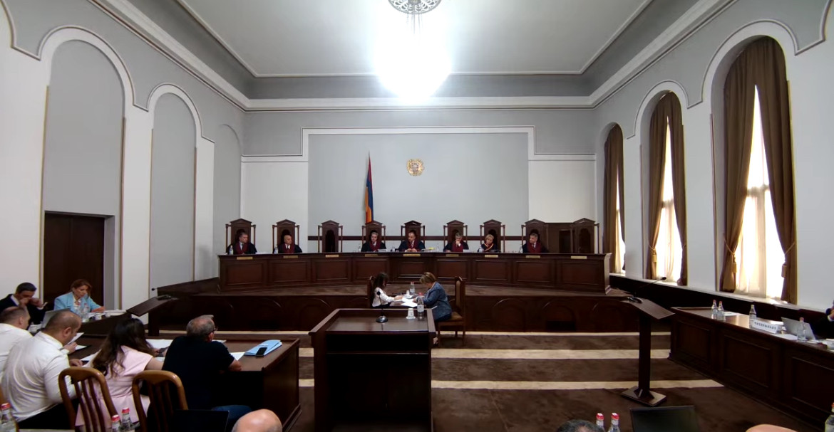 Սեդա Սաֆարյանն ու Դավիթ Խաչատուրյանը կմասնակցեն ՍԴ-ում ԱԺ ընտրությունների հարցի քննությանը