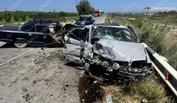 Արևիկ-Եղեգնուտ ավտոճանապարհին բախվել են Mercedes-ը և Վոլգա-ն․ կան վիրավորներ