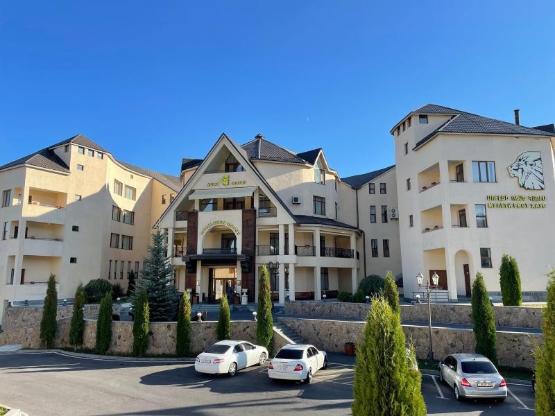 Լայնածավալ խուզարկություններ են  իրականացվում «Մուլտի Գրուպ» կոնցեռնի կազմում ընդգրկված գրեթե բոլոր ընկերություններում. Իվետա Տոնոյան