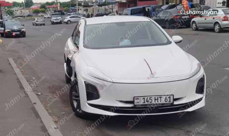 Նորագավիթում «Hongqi»-ն վրաերթի է ենթարկել ավտոբուսից իջած անչափահասին․ վերջինս հոսպիտալացվել է