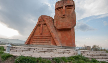 Երևանում մրցույթի տաղավարից հեռացվել է «Մենք ենք մեր սարերը» պատկերը՝ այն որակելով «հակապետական քայլ». հայտարարություն