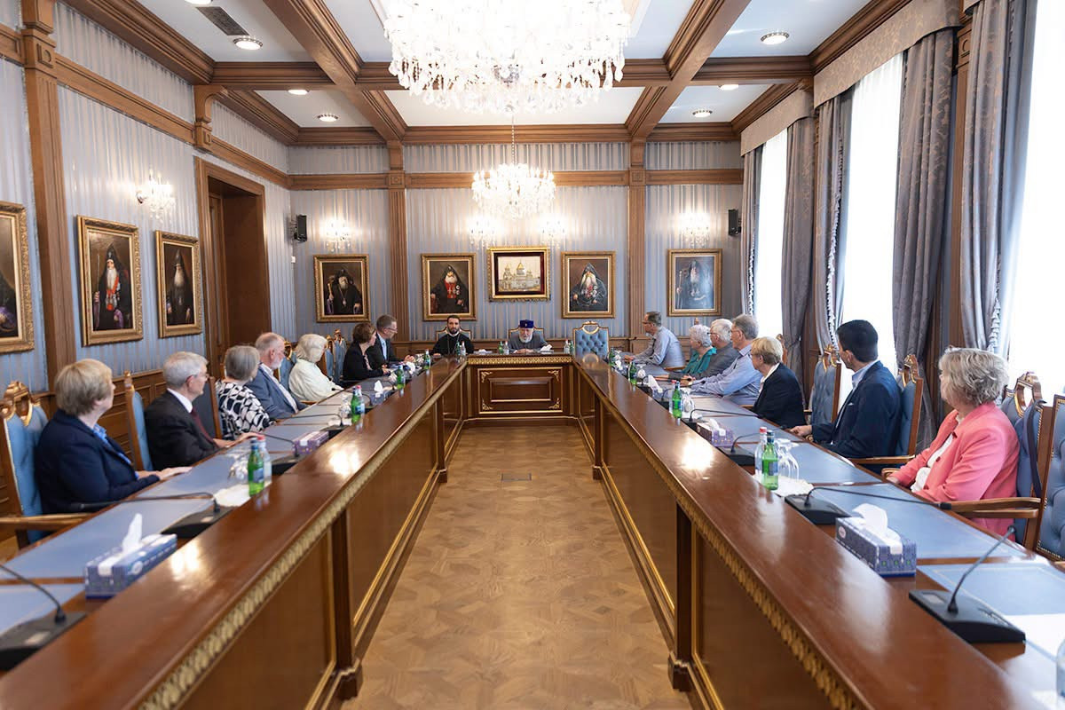 Կաթողիկոսը ընդունել է Գերմանիայից ժամանած գիտակրթական ոլորտի ներկայացուցիչներին