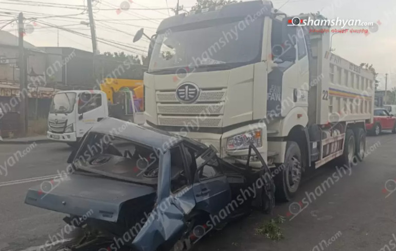 Երևանում բախվել են ուսումնական «Toyota Corolla»-ն, «Nissan»-ը, «Լադա»-ն և «FAW»-ը. կան տուժածներ