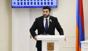 Միքայել Խաչատրյանը դադարեցնում է ավագանու իր լիազորությունները. կգնա ԱԺ
