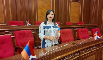 Ես հեռանում եմ Ազգային ժողովից՝ ինձ հետ տանելով Արցախի դրոշը, կյանքի այս փուլում Աստված ինձ օժտել է այլ առաքելությամբ․ Թագուհի Թովմասյան