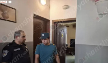 Թումանյան փողոցի շենքերից մեկում հայտնաբերվել է 32–ամյա տղամարդու մարմինը՝ կախված վիճակում