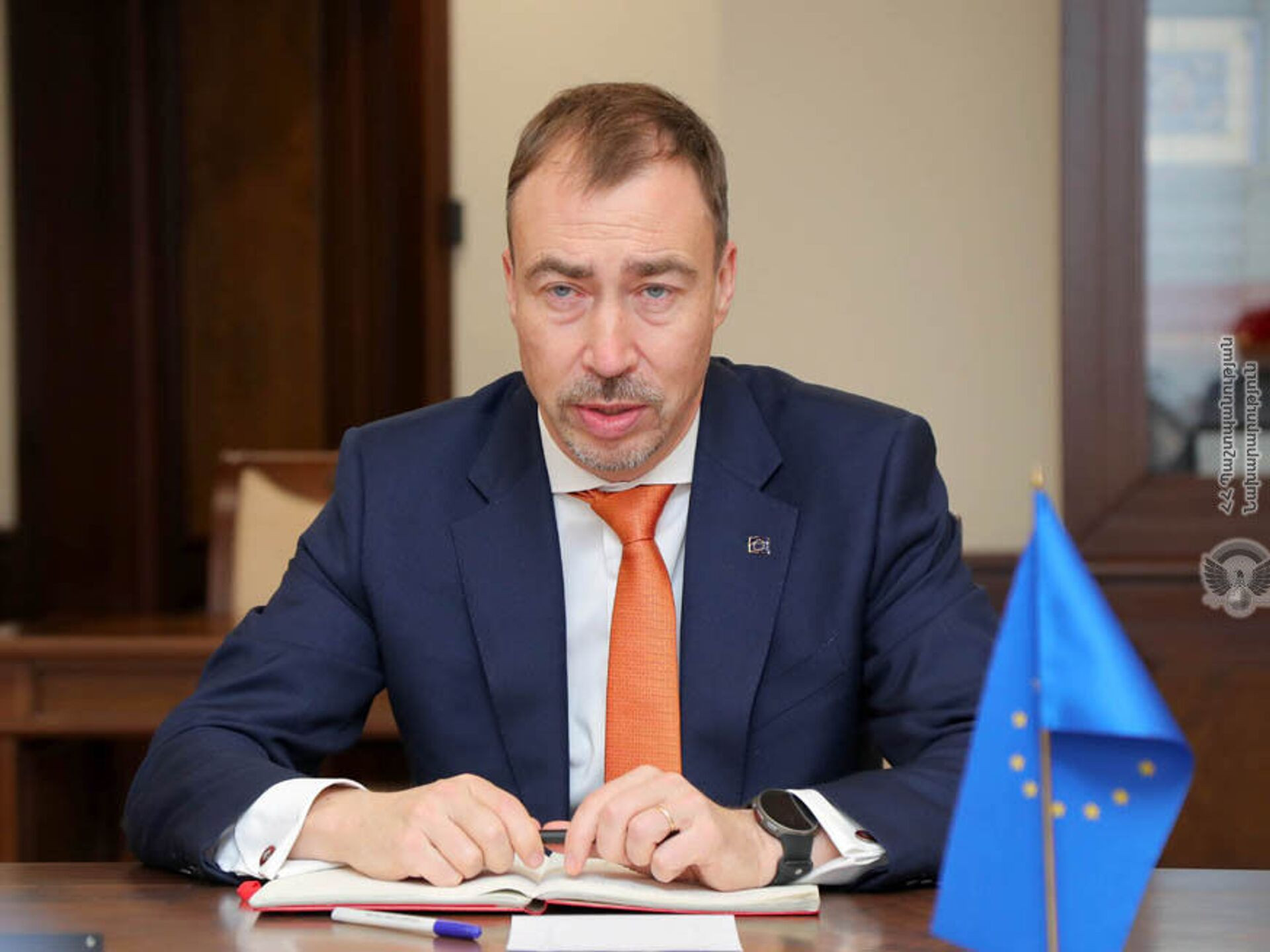 Բռնությանն արդարացում չկա, հարցերը պետք է լուծվեն միայն բանակցությունների միջոցով․ Կլաար