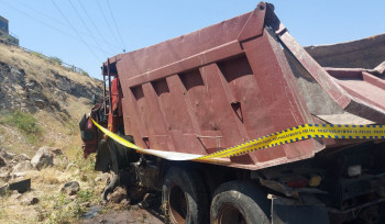 «KamAZ» մակնիշի բեռնատարն ընկել է ձորը