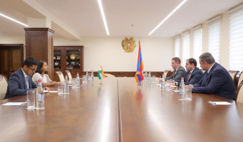 Սուրեն Պապիկյանն ընդունել է Հնդկաստանի դեսպանին